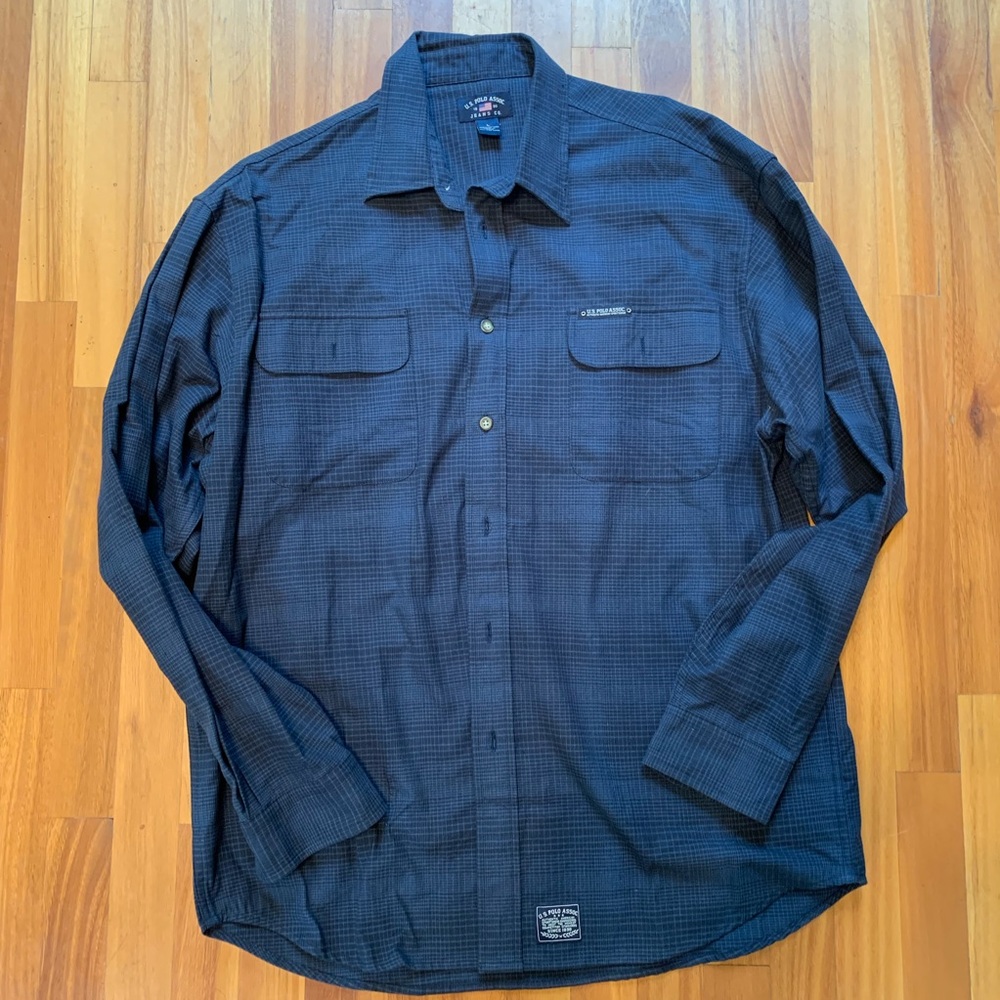 5 for $25 U.S. Poli Association button down top